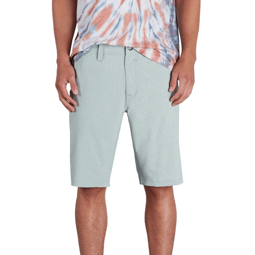 Volcom Surf N' Turf Static Hybrid Short in blue